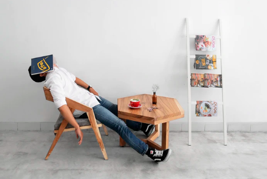 彼氏が浮気しているか Lineの兆候や怪しいサインや誰かと連絡してた時の対処法 はちまるさんぽ