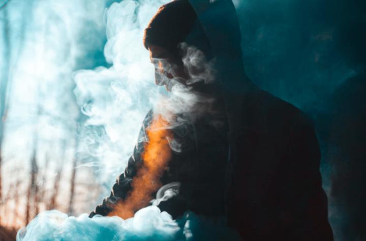 21年最新版 あの方の正体は烏丸蓮耶で光彦が黒幕で確定 阿笠博士説や黒の組織の関係を調査 名探偵コナン はちまるさんぽ